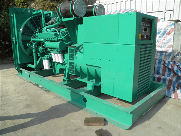 峨山发电机租赁-厂家给大家介绍发电机失磁现象