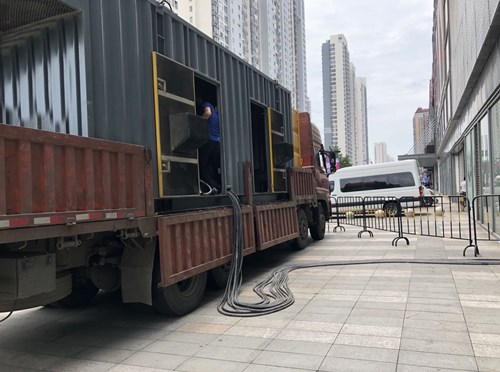 峨山柴油发电机空气滤清器在不同季节的更换周期是否有差异？