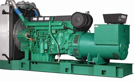 峨山发电机除垢后需要用清水冲洗水冷式机油散热器几次？